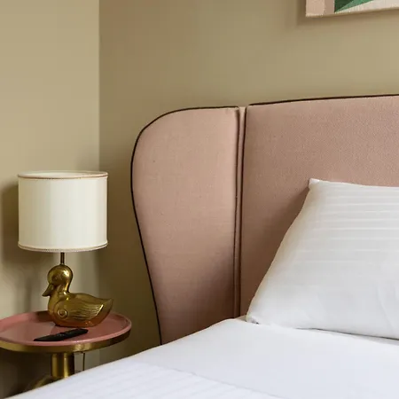 Tuscan Refined Retreat Daire *