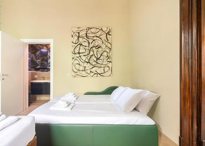 Tuscan Refined Retreat Флоренция